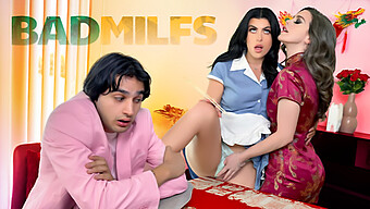 Milfs ขนดกและสาวใหญ่ในเซ็กส์สามคนต้องห้ามจบด้วยครีมมี่