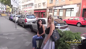 Manžel Nejlepší Kamarádky Je V Prdeli Amatérskou Milf Na Parkovišti.