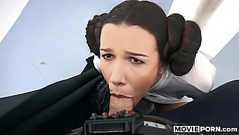 18+ Princess Leia Gets Her Tight Pussy Licked And Fucked