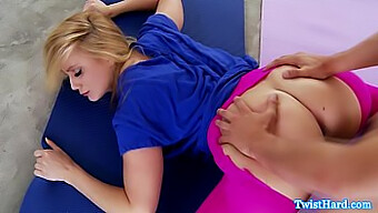 La Sensuale Performance Di Deepthroat Ispirata Allo Yoga Di Aj Applegate