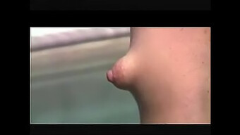 Nipple Love - Pantat Besar Boob Babe