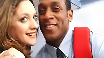 Beleza Britânica Vintage Tem Seu Cu Fodido Em Anal Interracial