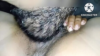 Adolescente India Caliente Recibe Sexo Oral Y Vaginal