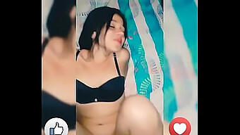 Adolescente Latina De 18 Anos Fica Safada No Facebook