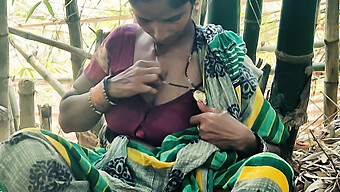 Indian Teen Enjoys Outdoor Sex With A Big Cock