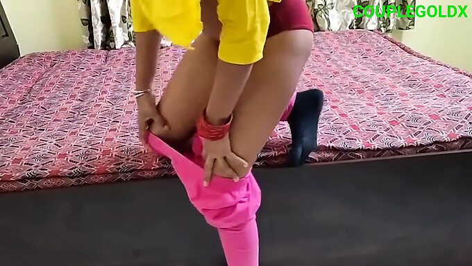 Indian (Hindi) Bhabhi Squirts In Yellow