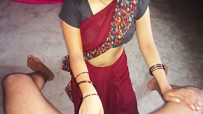 Indian Village Teen (18+) Gets A Cumshot In This Homemade Video