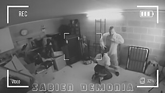 Sabien Demonias Stora Bröst Och Analsex På Cctv